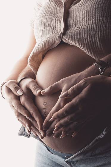 Babybauch-Fotoshooting